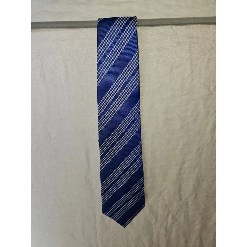 ERMENEGILDO ZEGNA Lot of 2 Ties 100% Silk Squares and Diamonds Duo